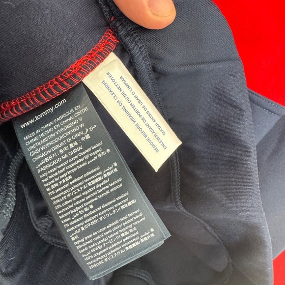 NEW Women's Tommy Jeans Small Track Top Full Zip - Picture 8 of 10